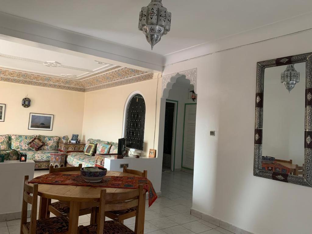 Appartement Perle Rare Au Centre De Marrakech Marakeş Dış mekan fotoğraf